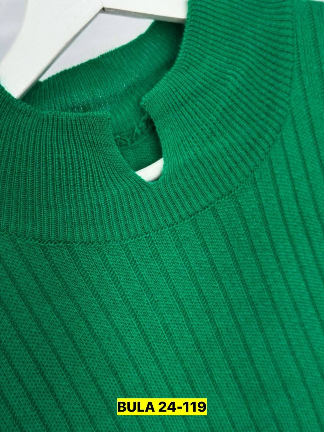 джемпера женские,свитера женские,свитер,джемпер,зелёный свитер