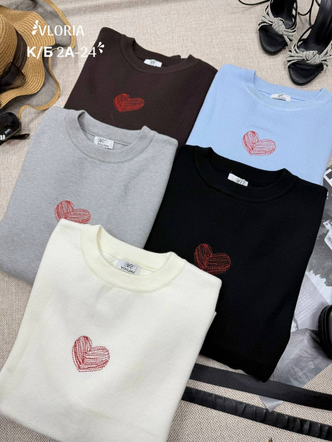 свитер оверсайз с сердцами,свитер оверсайз с сердечками,свитер оверсайз с сердечками удлиненный,свитер длинный оверсайз с сердечками,свитер женский оверсайз с сердечками