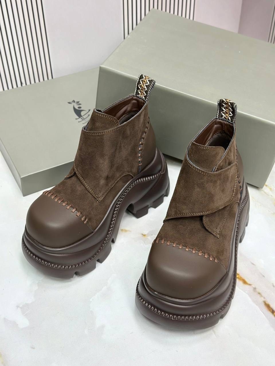 ,ботинки женские,ботинка,женская ,модные ботинки