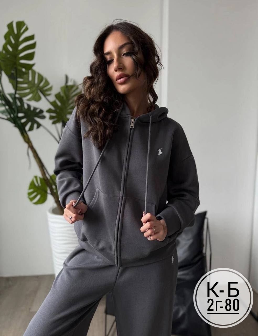 костюмы спортивные,костюм на флисе,стильные костюмы,спортивные костюмы женские,женский костюм на флисе