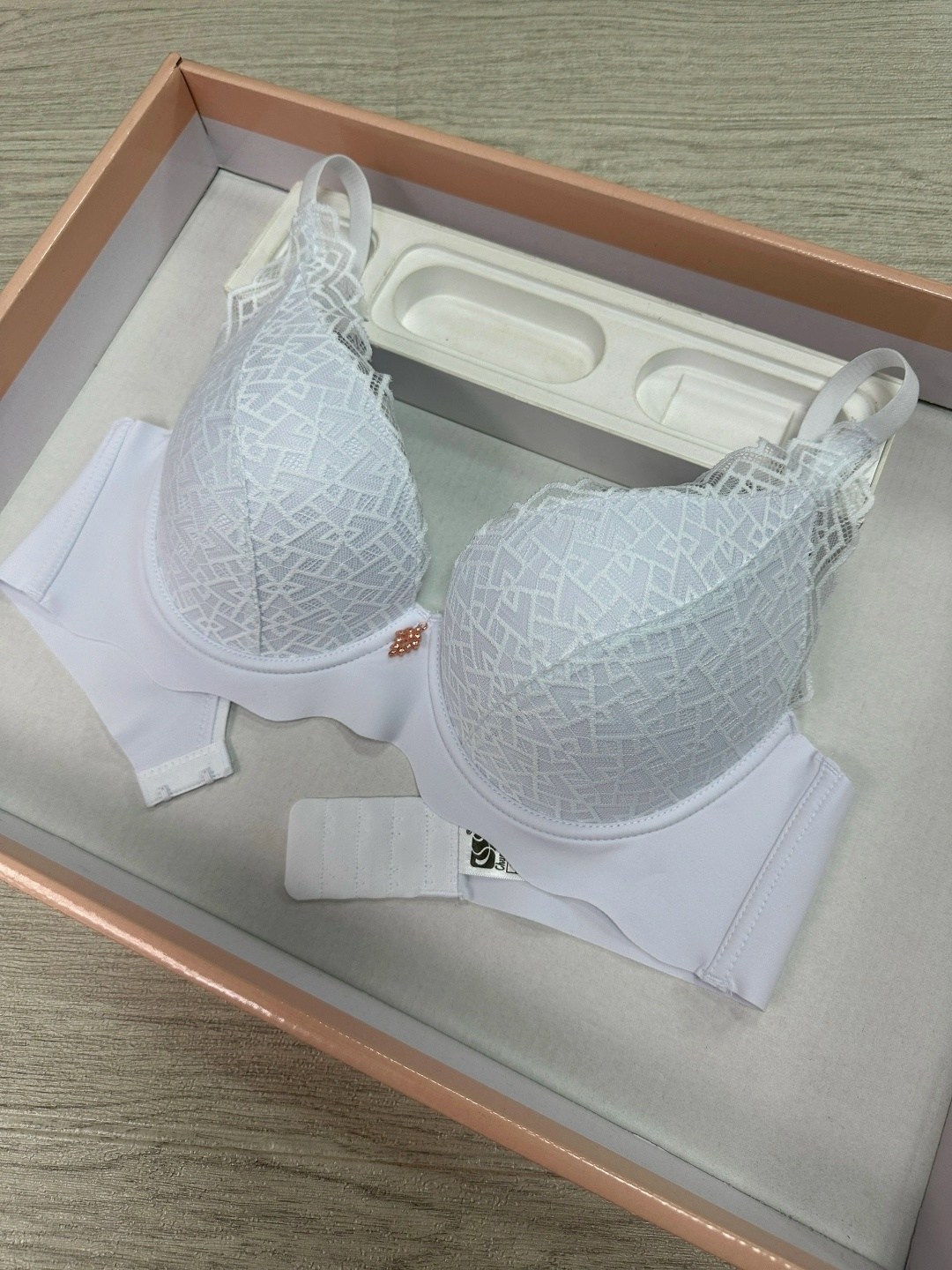 бюстгальтер с пуш ап,нижнее белье бюстгальтер,бюстгальтер на косточках с пуш ап,комплект бюстгальтер,женские бюстгальтеры