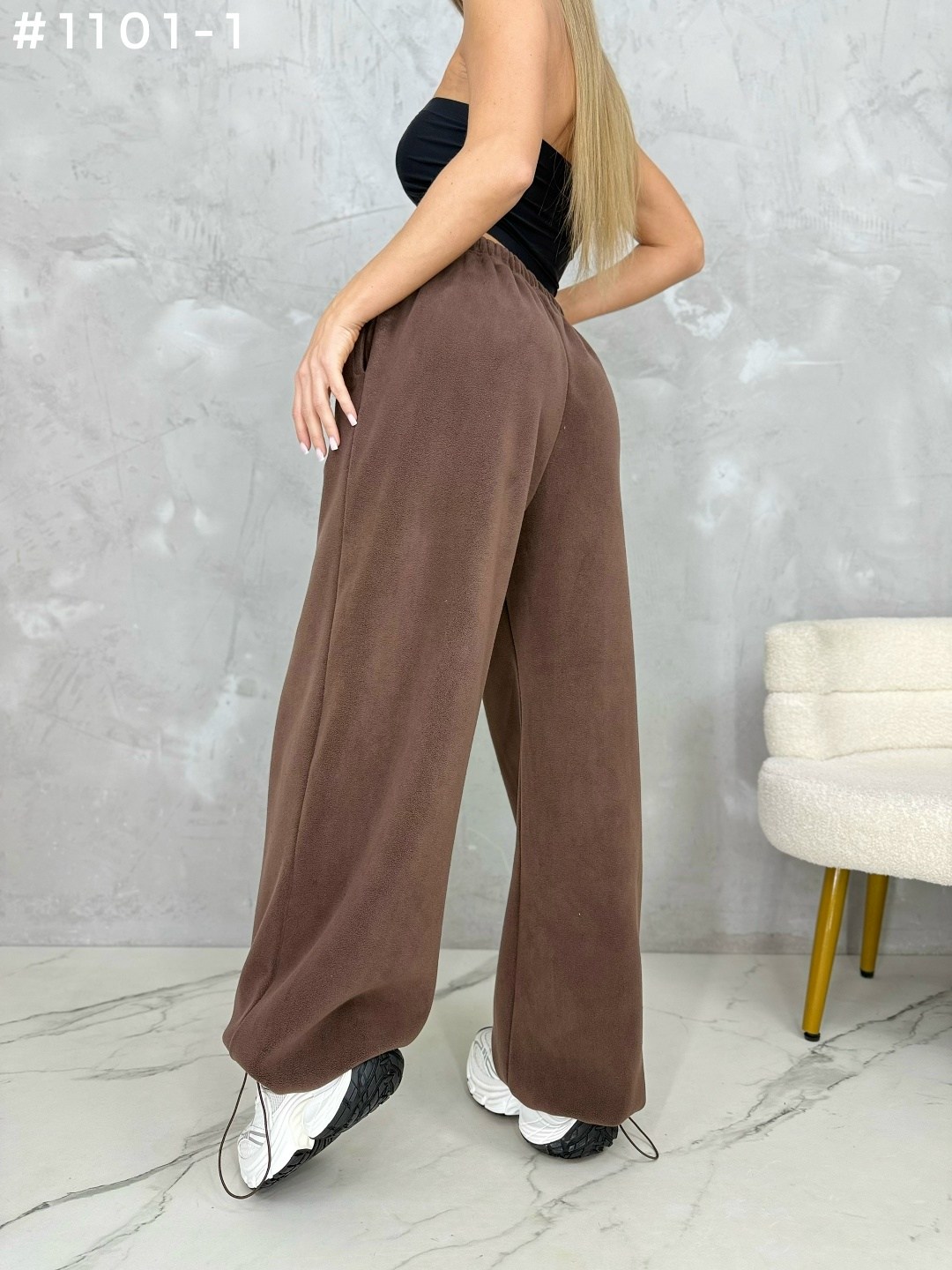 брюки джинсы,широкие брюки,широкие штаны,спортивные брюки,брюки свободные