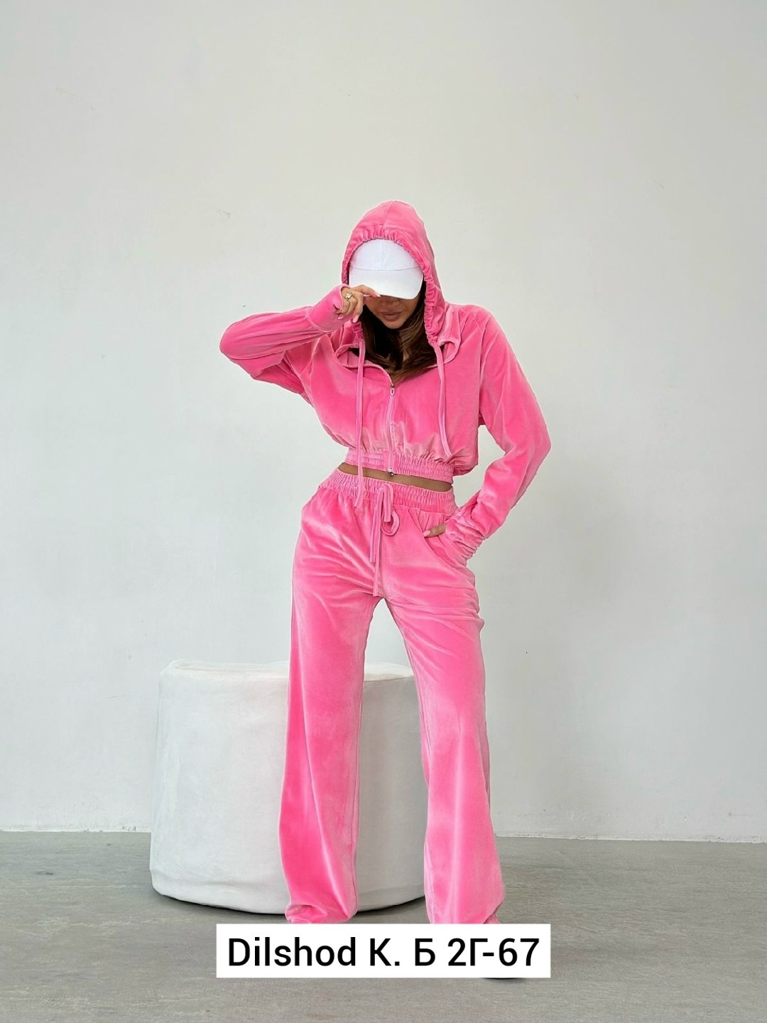 cпортивный костюм велюровый,велюровый спортивный костюм женски,спортивные костюмы женские,велюровые костюмы женские,костюм велюровый