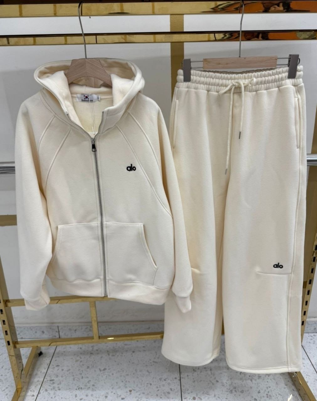 спортивные костюм,спортивные костюмы nike,спортивные костюмы на флисе,спортивные костюмы утепленные,спортивные костюмы женские