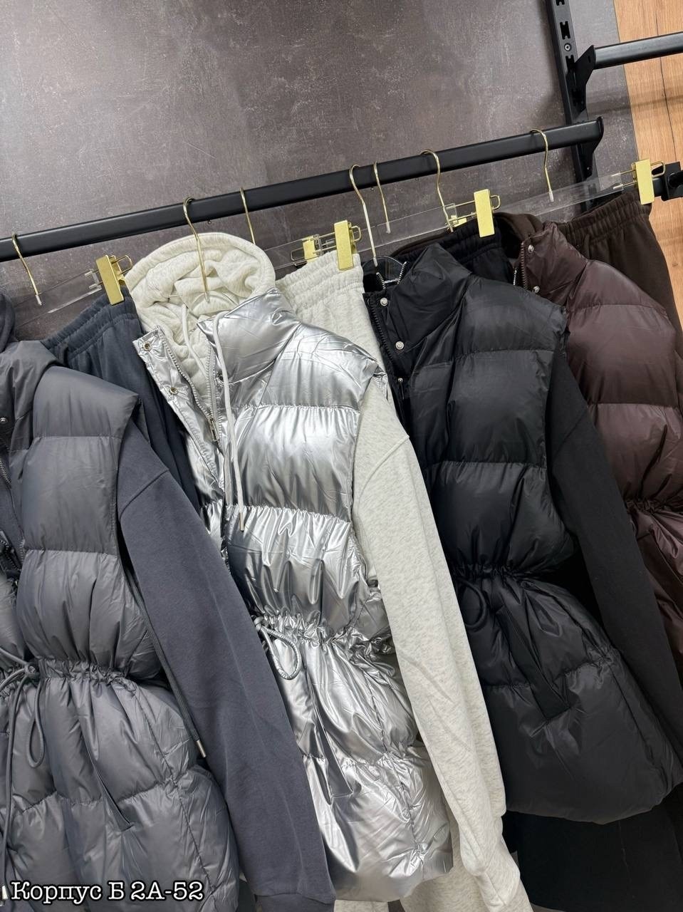 жилетка пуховик,пуховой жилет,теплый жилет,жилет,жилетка женская