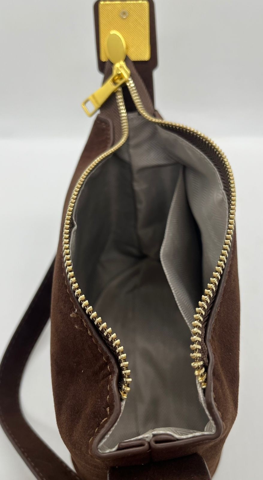 сумка женская miu miu,сумка miu miu,miu miu сумка на плечо,замшевая сумка,женская сумка