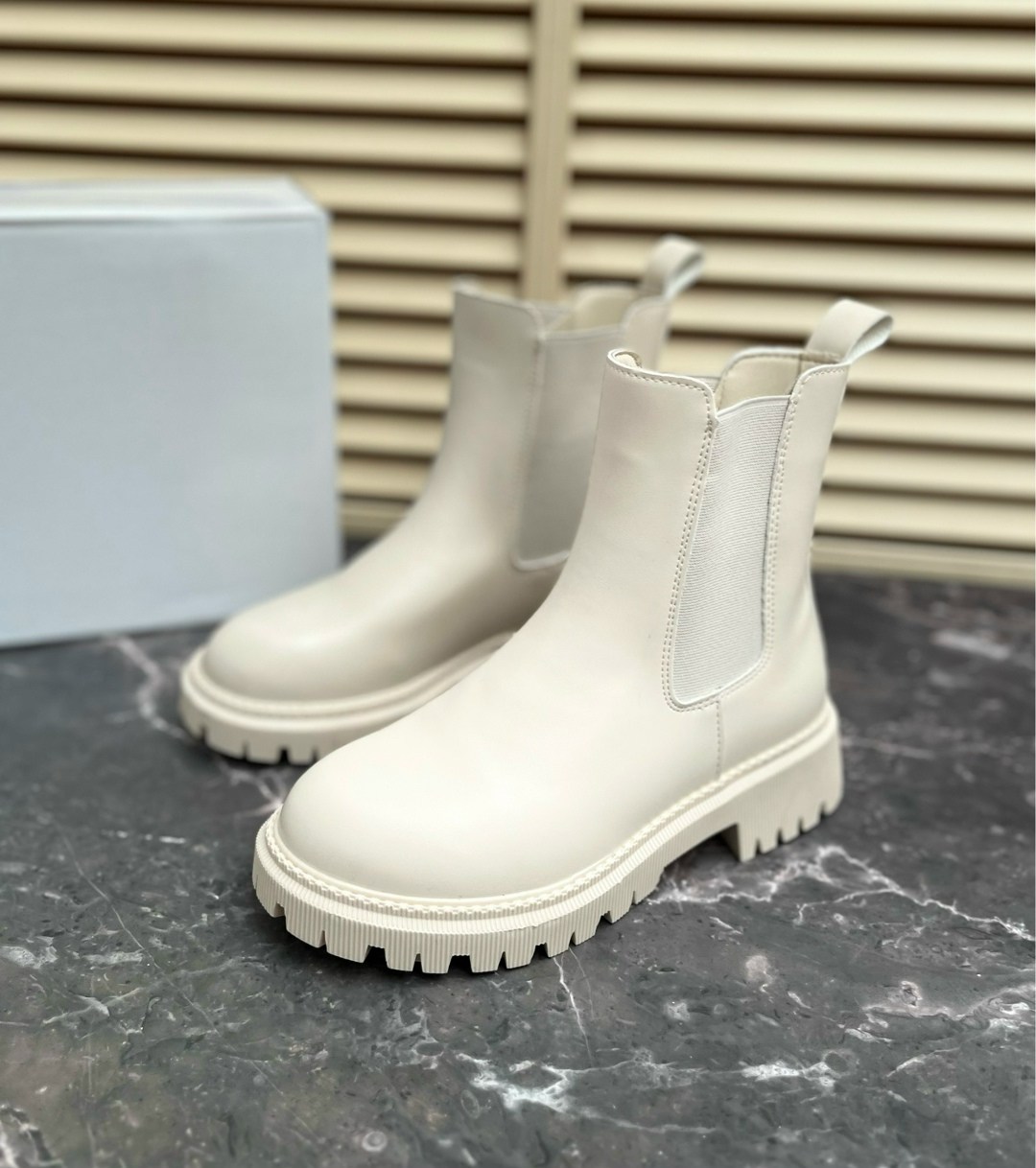 ,женские ботинки,зимняя  женская,женская ,женские ботинки челси