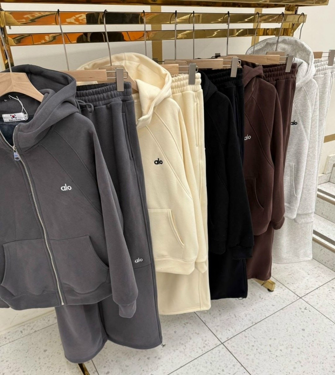 спортивные костюм,спортивные костюмы nike,спортивные костюмы на флисе,спортивные костюмы утепленные,спортивные костюмы женские