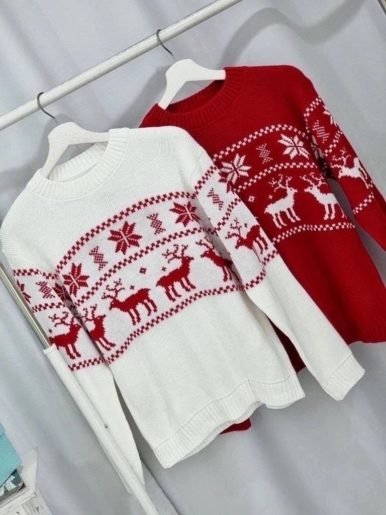 свитер женский с оленями,свитер оверсайз вязаный с оленями,свитера с оленями,свитер женский новогодний,свитер новогодний