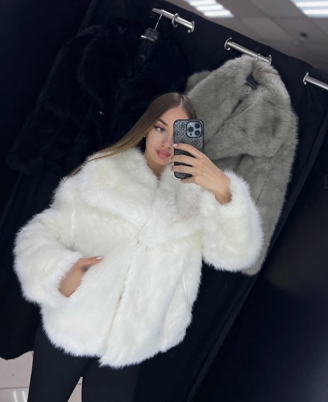 зимние образы,белая шуба,зимний стиль одежды,зимний стиль,шуба стиль