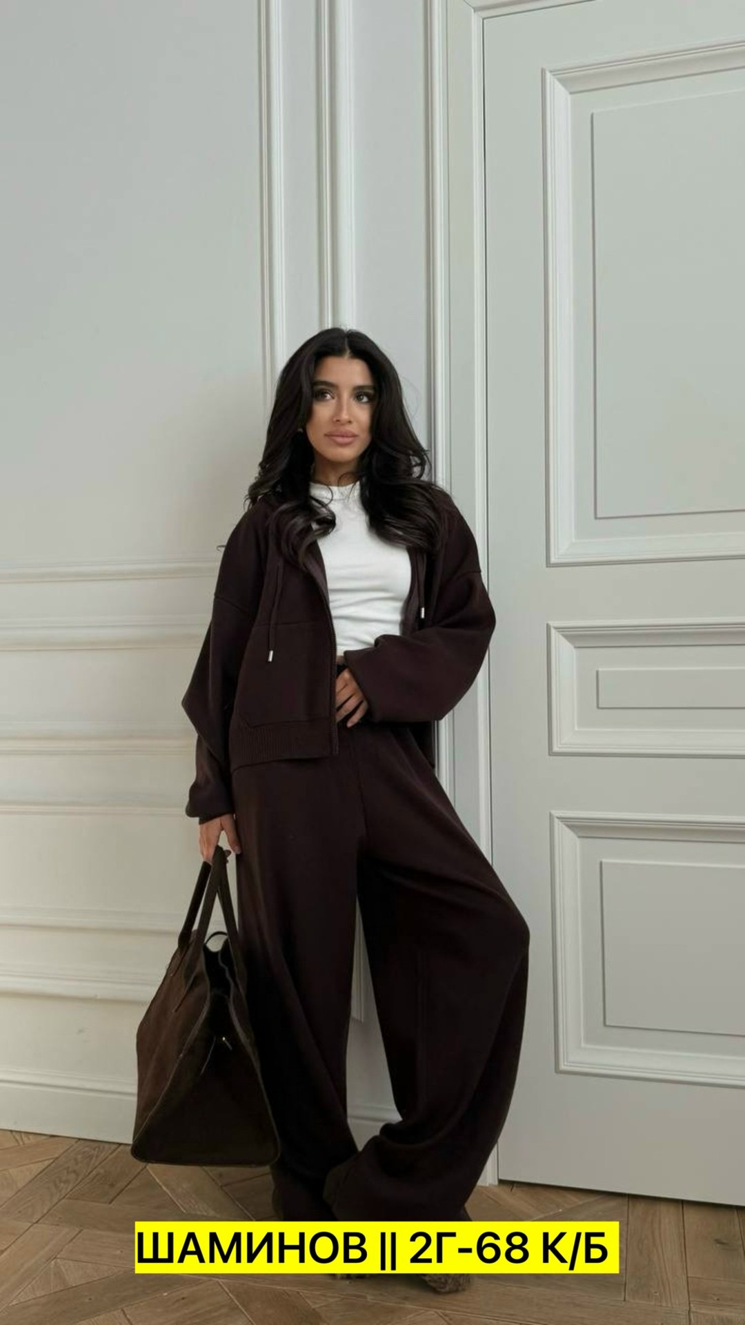 стильные костюмы,стильный трикотажный костюм,костюм белый,костюм женский на флисе,женские костюмы