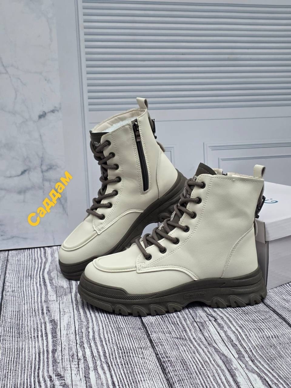 женские ботинки,, женская,ботинка женские зимние,зимняя женская