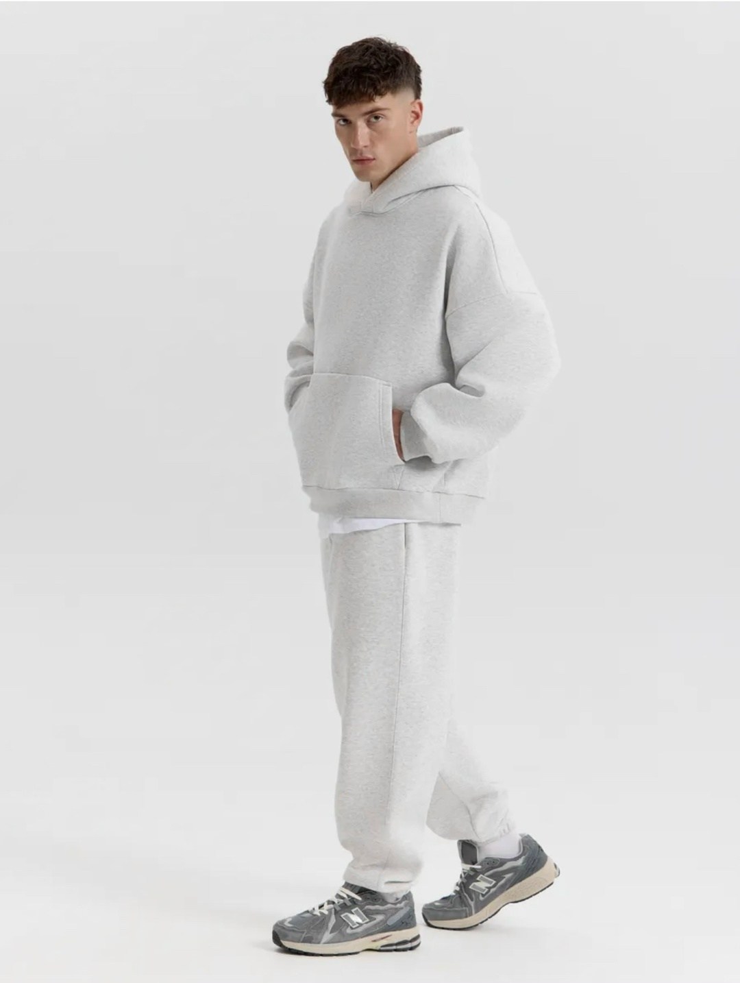 худи оверсайз с капюшоном теплая с начесом,толстовки оверсайз,худи оверсайз с капюшоном и начесом,худи оверсайз с капюшоном и начесом телодвижения,толстовки оверсайз с начесом