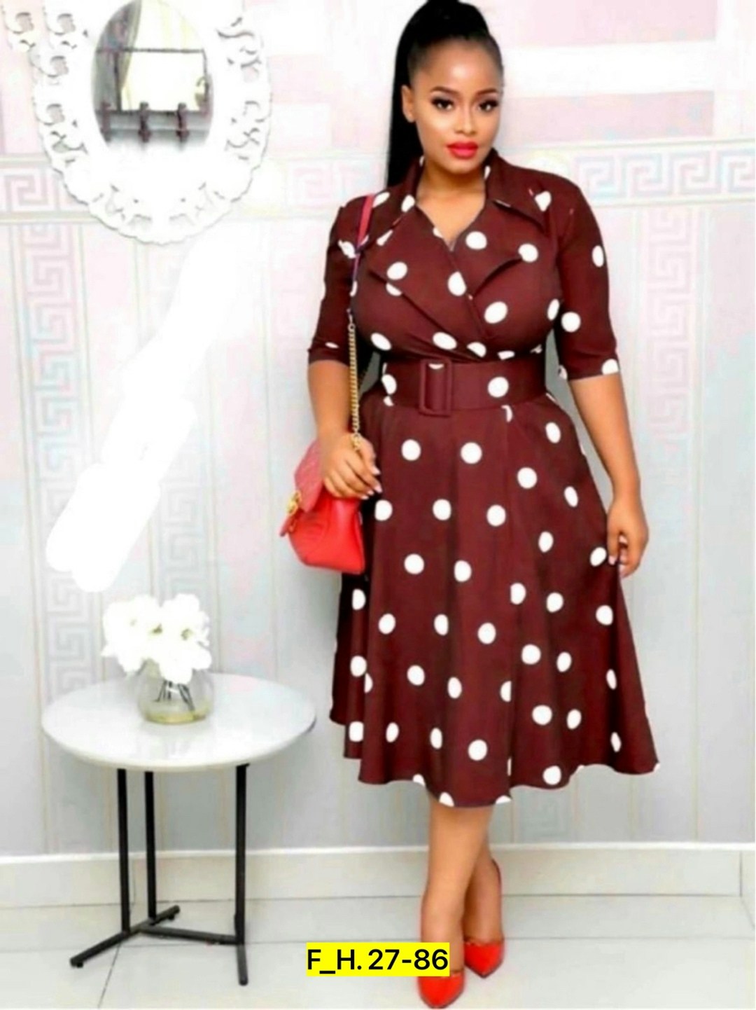 стильное платье миди,платье модное женское,женское платье в горошек,стильное платье,платье в горошек белый