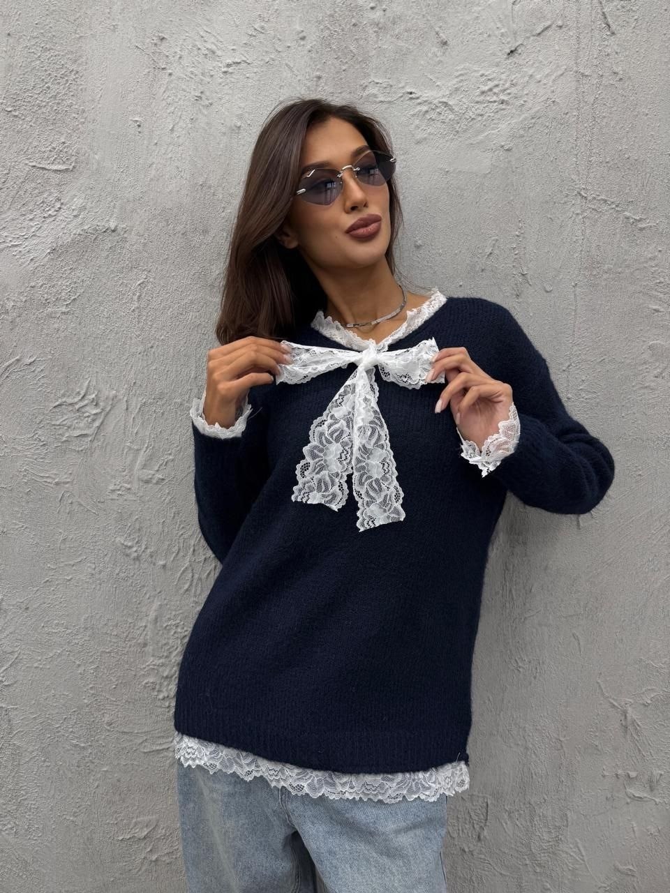 джемпер с кружевом,модные свитера,вязаные свитера,свитер с кружевом,вязаный пуловер