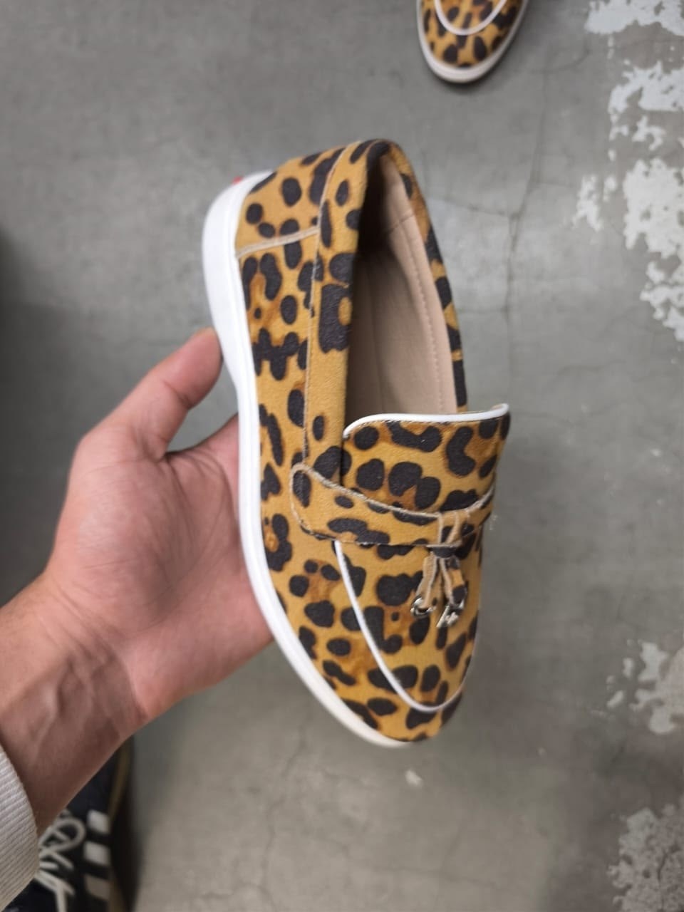 , женская,эконика леопардовые ботинки,леопардовые лоферы,леопардовые кроссовки