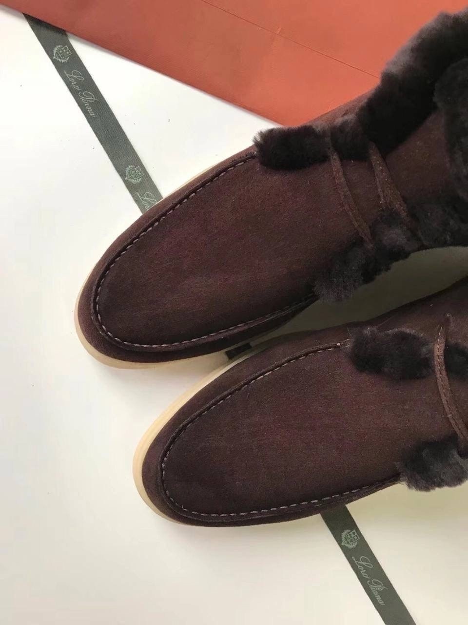 ,ботинки loro piana,ботинки замшевые loro piana,ботинки лоро пиано,лоро пиано