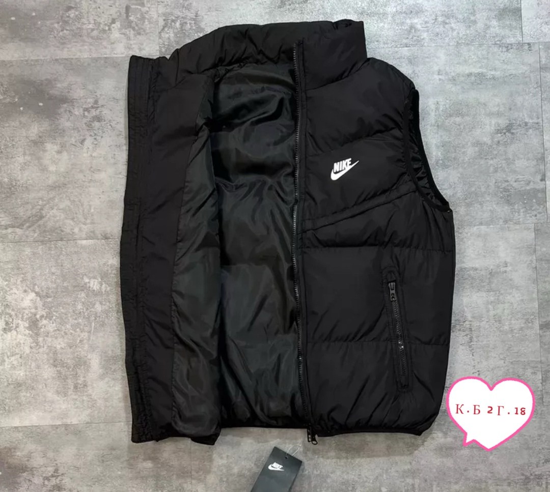 безрукавка с капюшоном,жилетка nike,жилет демисезонный,жилет утепленный nike,жилетка безрукавка утепленная с капюшоном