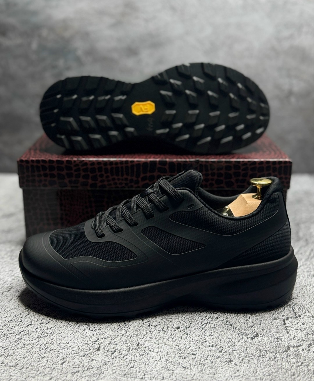 ,кроссовка мужской,мужские кроссовки,повседневные кроссовки,спортивная