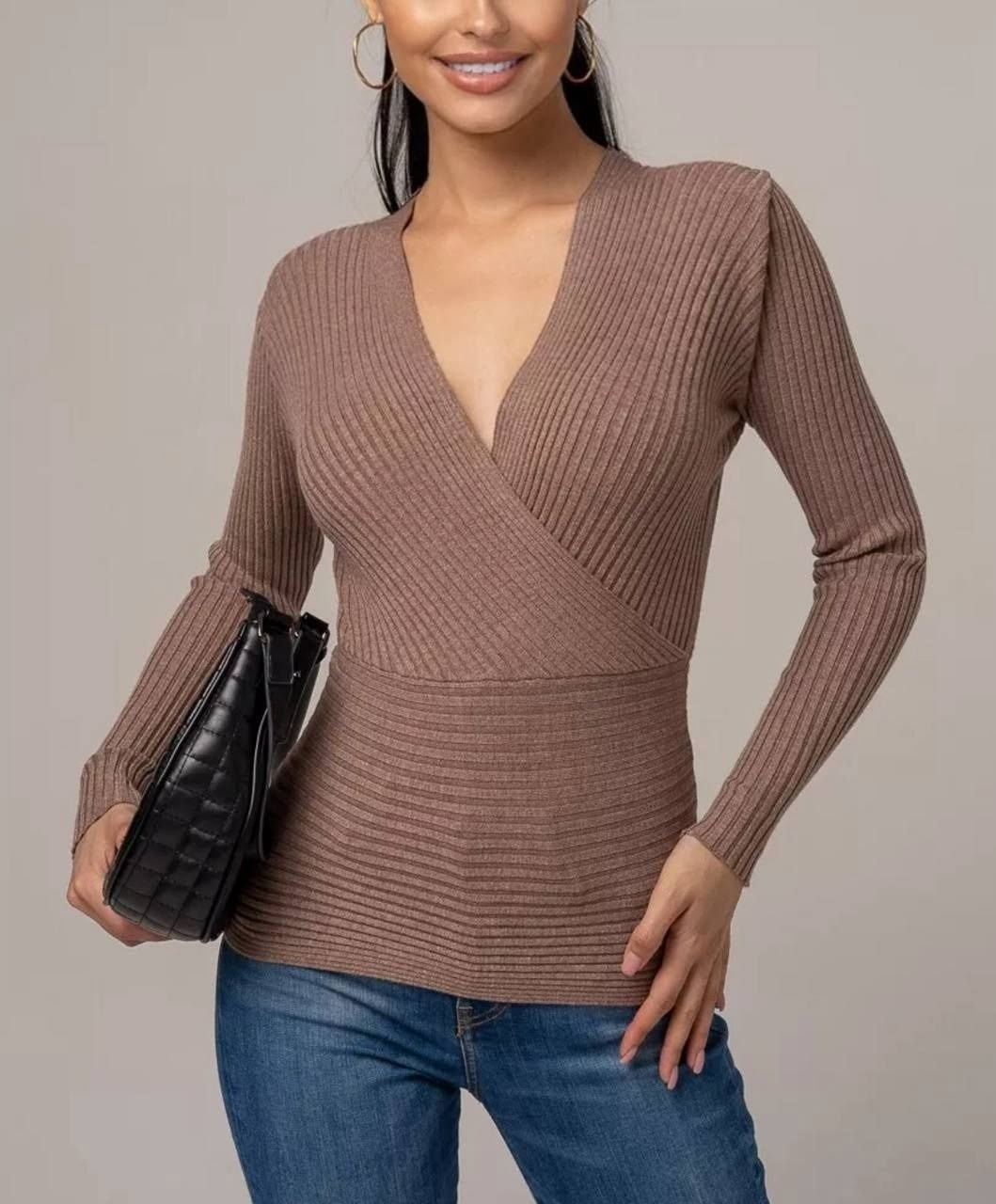 кофта женская,кофта лапша,кофта с вырезом,женский пуловер,кофта однотонная