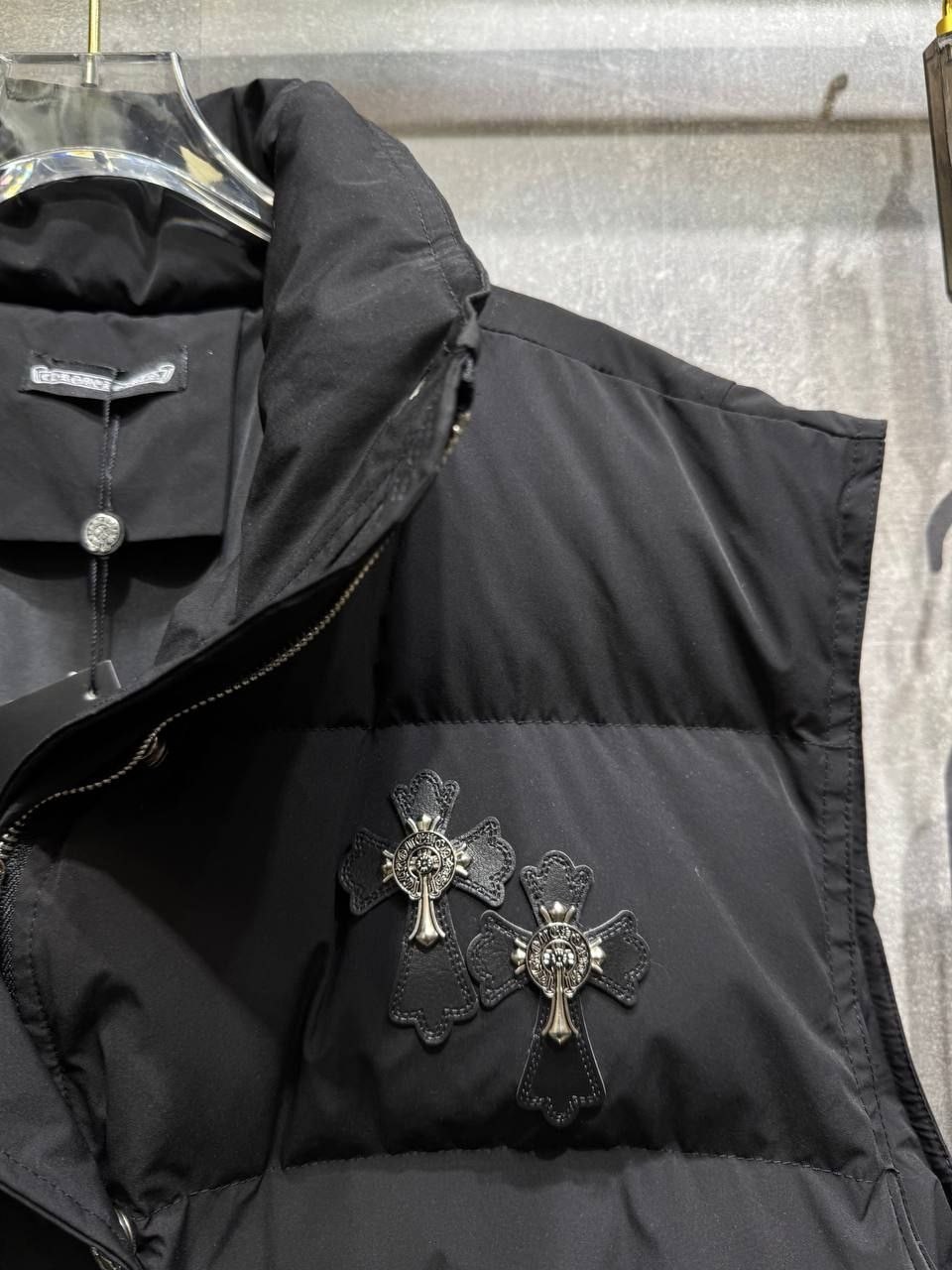 жилет,жилетка,теплый жилет,жилет пуховый moncler,жилет классический