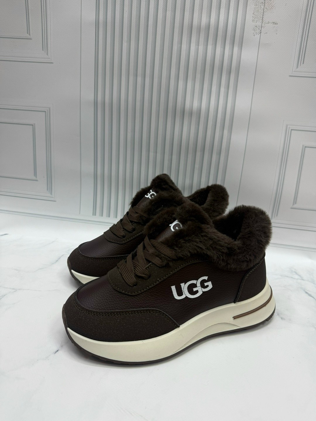 ,кроссовки ugg,зимние кроссовки,кроссовки женскиe,кроссовки зимние женские