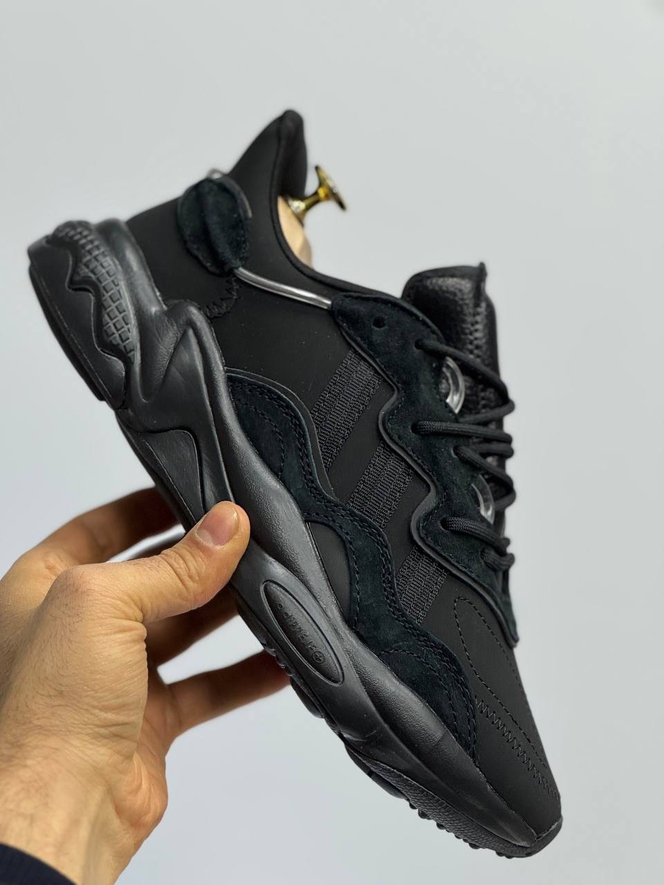 кроссовки adidas ozweego,кроссовки мужские adidas ozweego,adidas originals ozweego core black,кроссовки adidas originals ozweego,adidas originals ozweego