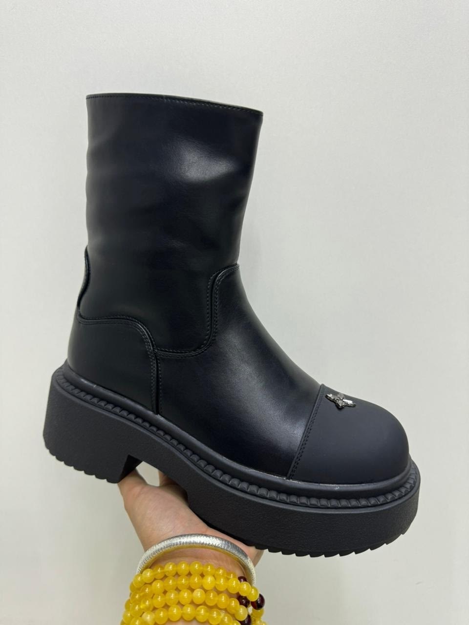 ,женские ботинки,ботинки женские на платформе, женская,ботинка