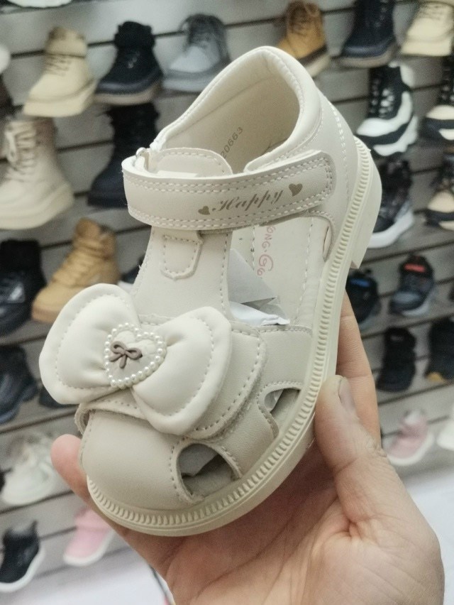 сандалии для девочек,детские босоножки,,детские сандалии,сандалии
