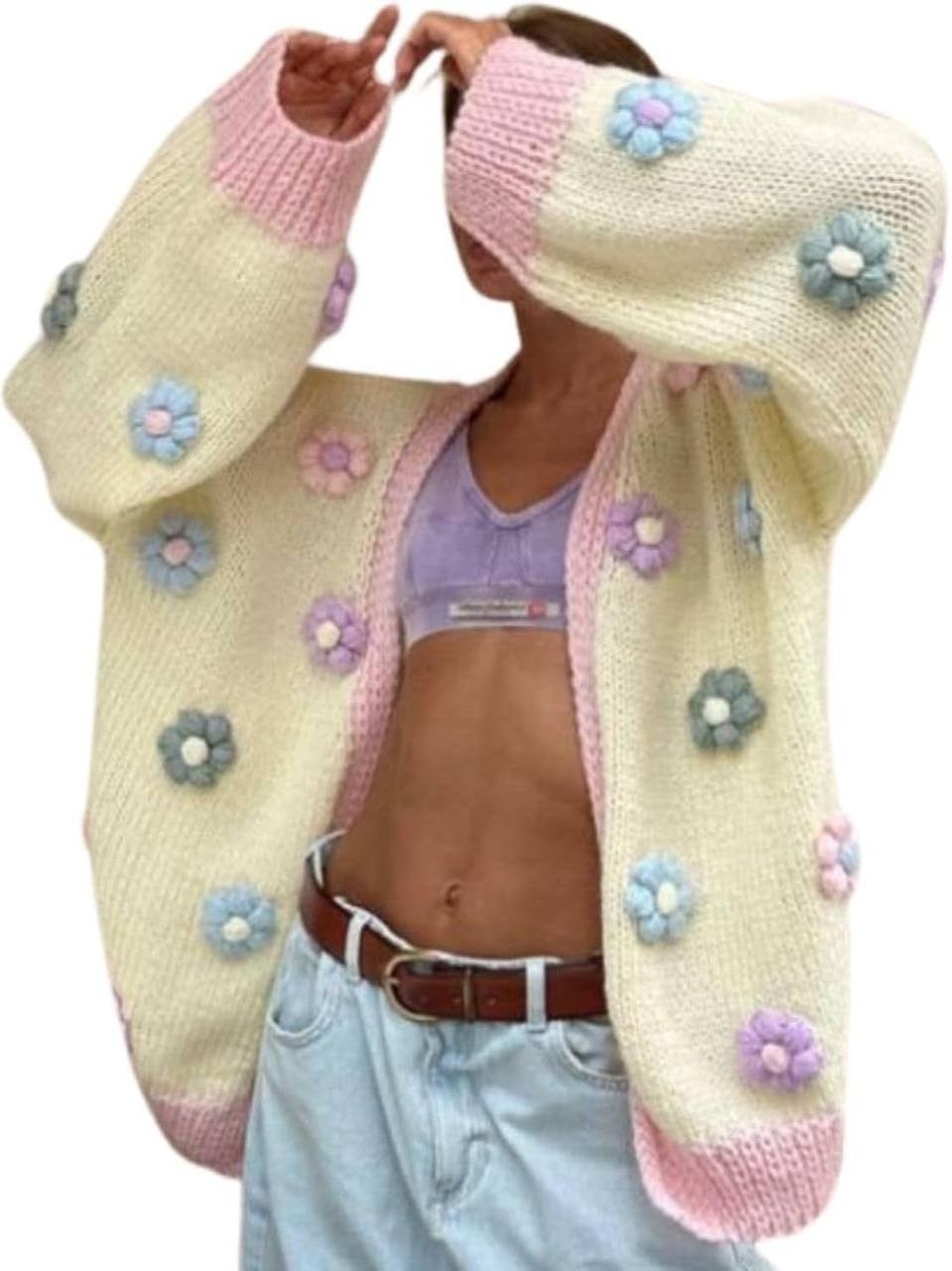 вязаные кардиганы,кардиган с объемными цветами,женский вязаный кардиган,кардиган,кардиган короткий вязаный