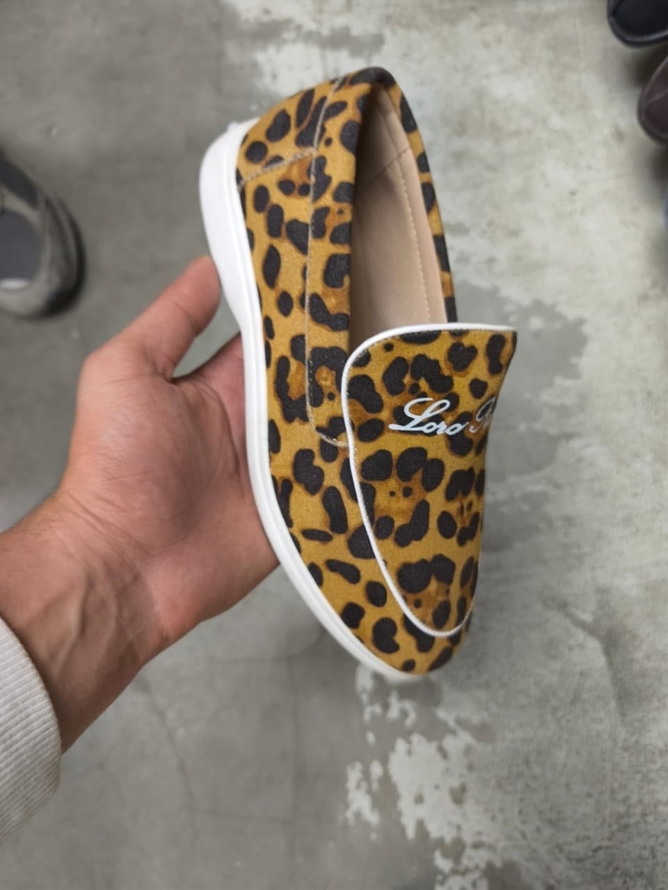 , женская,эконика леопардовые ботинки,леопардовые лоферы,леопардовые кроссовки