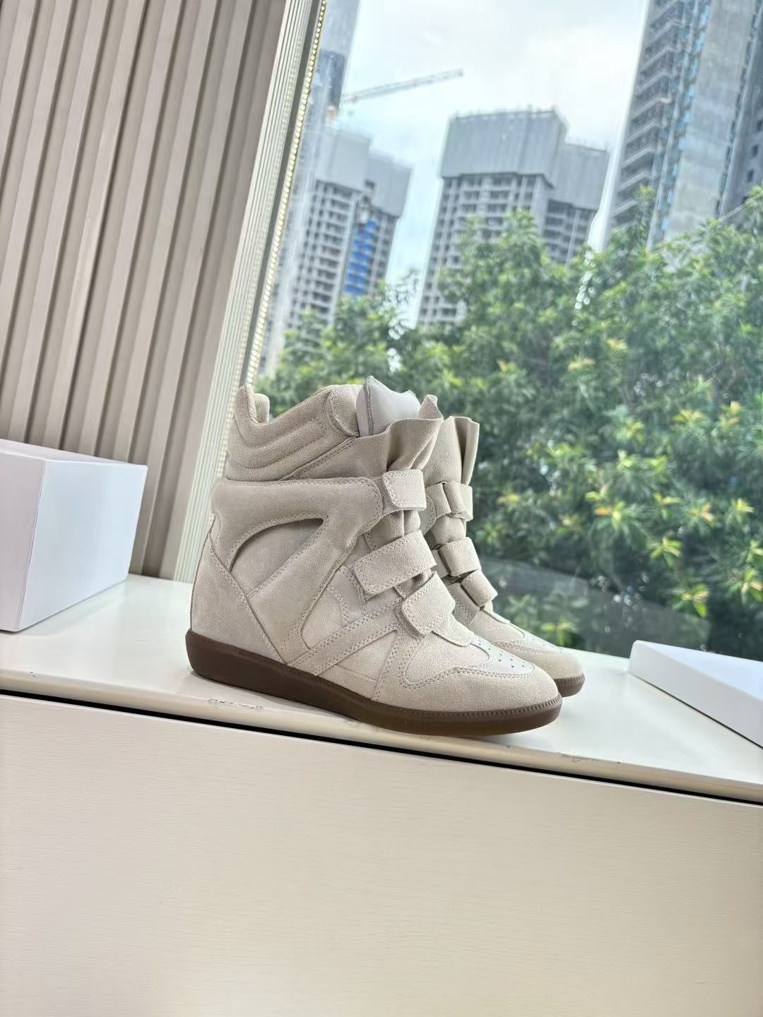 изабель марант кроссовки,изабель марант ,,сникерсы изабель марант,маранты