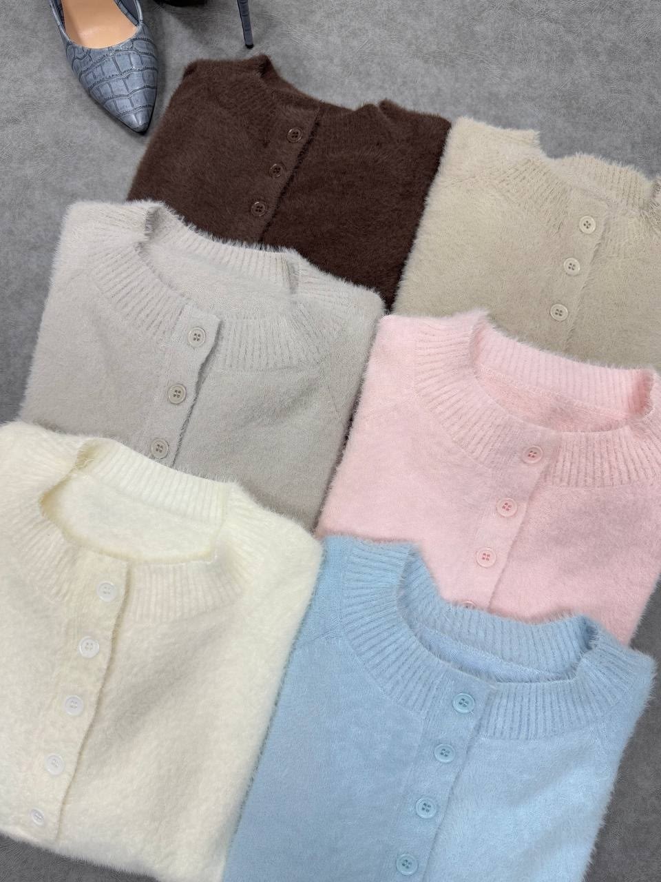 кашемировый кардиган,кардиган с круглым вырезом,кашемировый свитер,кардиган однотонный,женская кофта