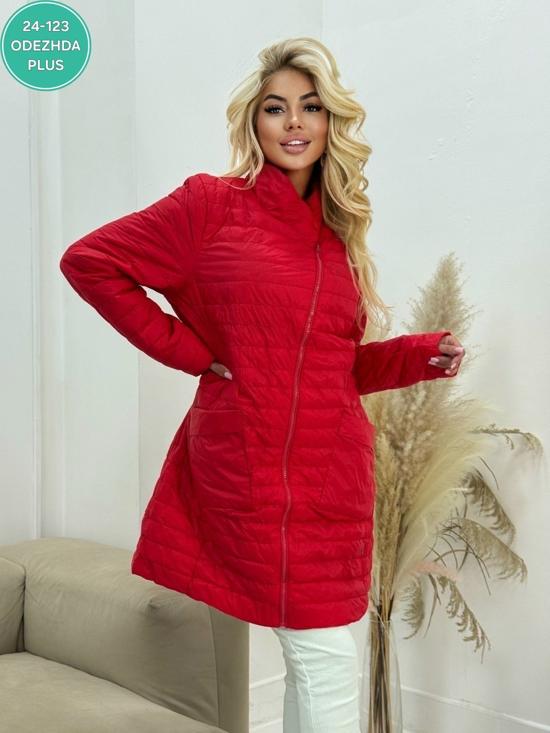 куртка демисезонная женская,куртка женская,удлиненная куртка,демисезонная куртка,куртка женскaя демисезоннaя с капюшоном короткая