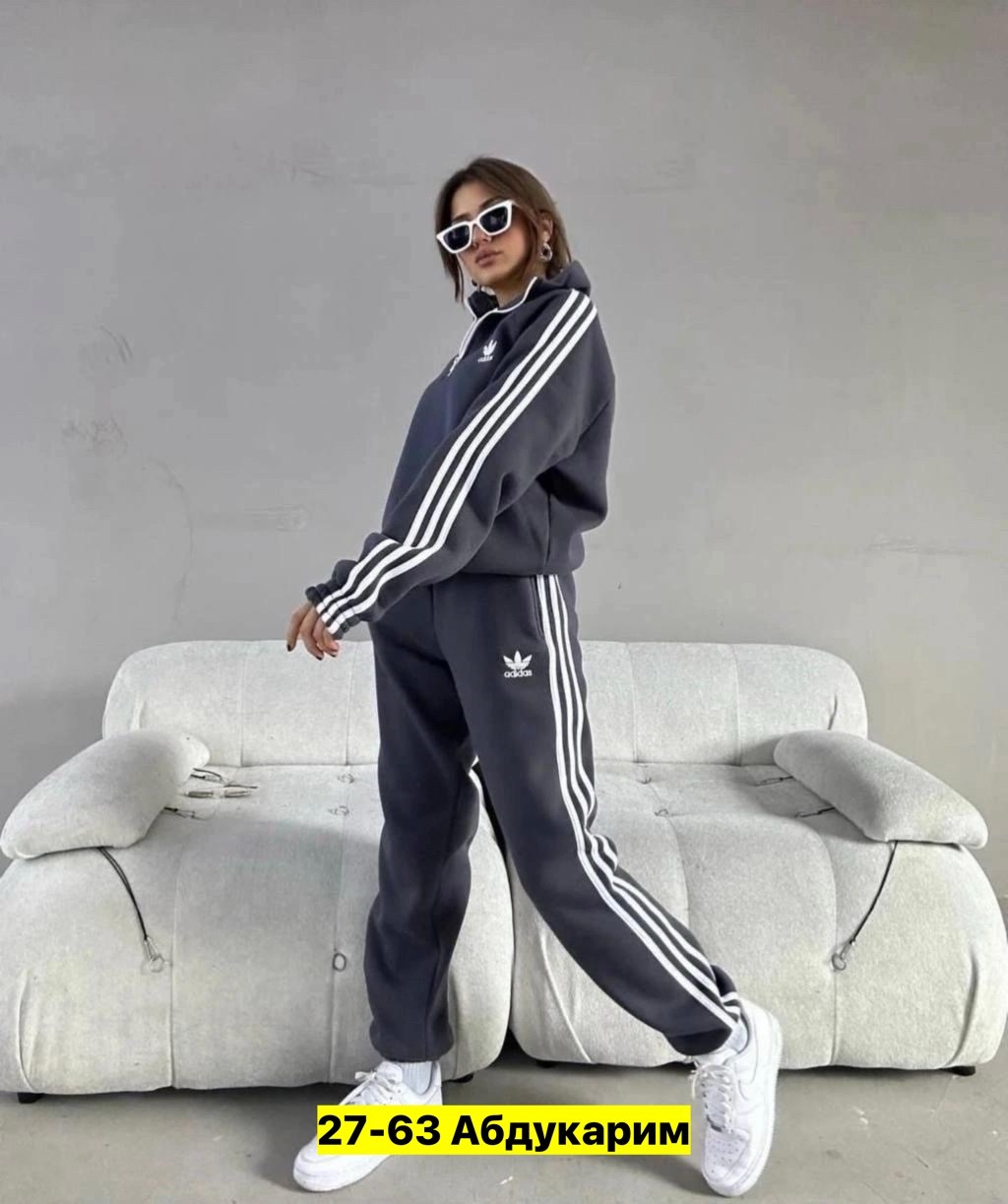 женский спортивный костюм adidas,женский спортивный костюм адидас,adidas originals adidas,спортивные костюмы адидас,костюм женский adidas