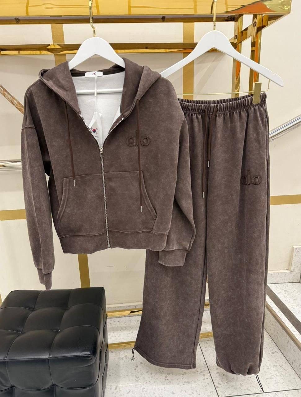 костюм на флисе,теплый костюм,костюм велюровый,cпортивный костюм велюровый,костюмы спортивные