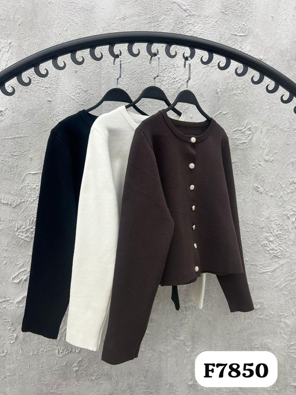 жакет,жакет укороченный,жакет женские,жакет и пиджак,жакет классический