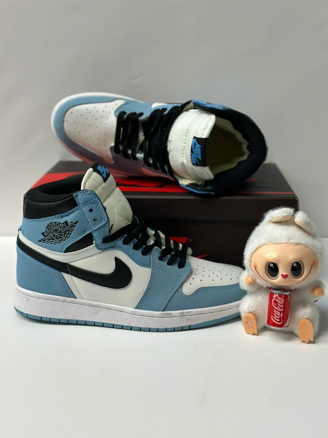 nike air jordan 1 retro high og,кроссовки nike air jordan 1 retro high,air jordan 1 retro high og university blue,nike air jordan 1 retro high,кроссовки nike air jordan 1