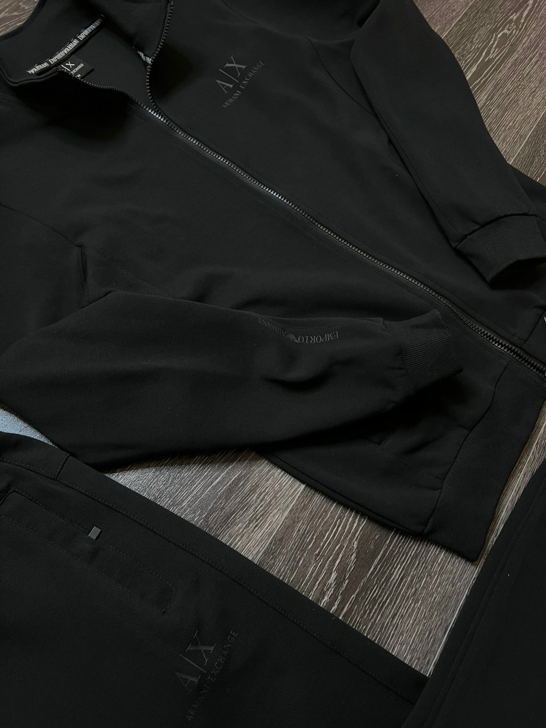 спортивный костюм armani,спортивный костюм армани эксчендж,спортивный костюм для мужчин,мужские спортивные костюмы,cпортивный костюм emporio armani