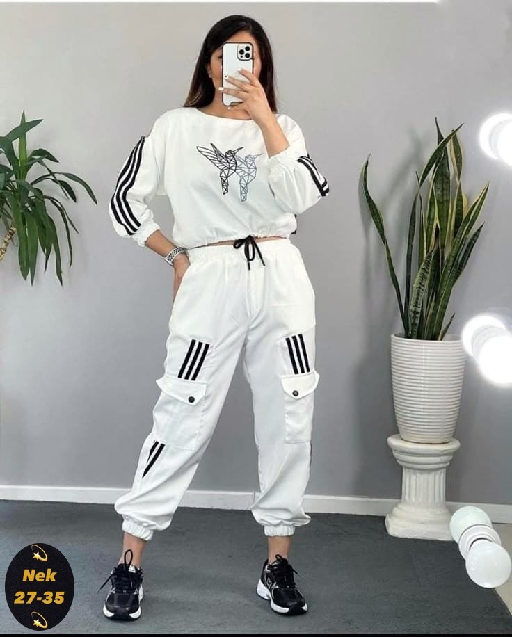 костюмы спортивные женские,костюм спортивные женские костюмы,стильные женские костюмы,стильные костюмы,повседневный спортивный костюм