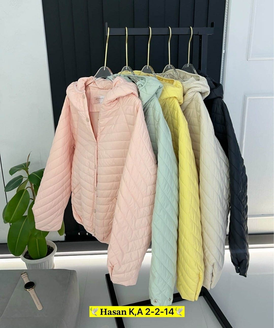 демисезонная куртка,куртка,модная куртка,стильная куртка,куртка плащевка