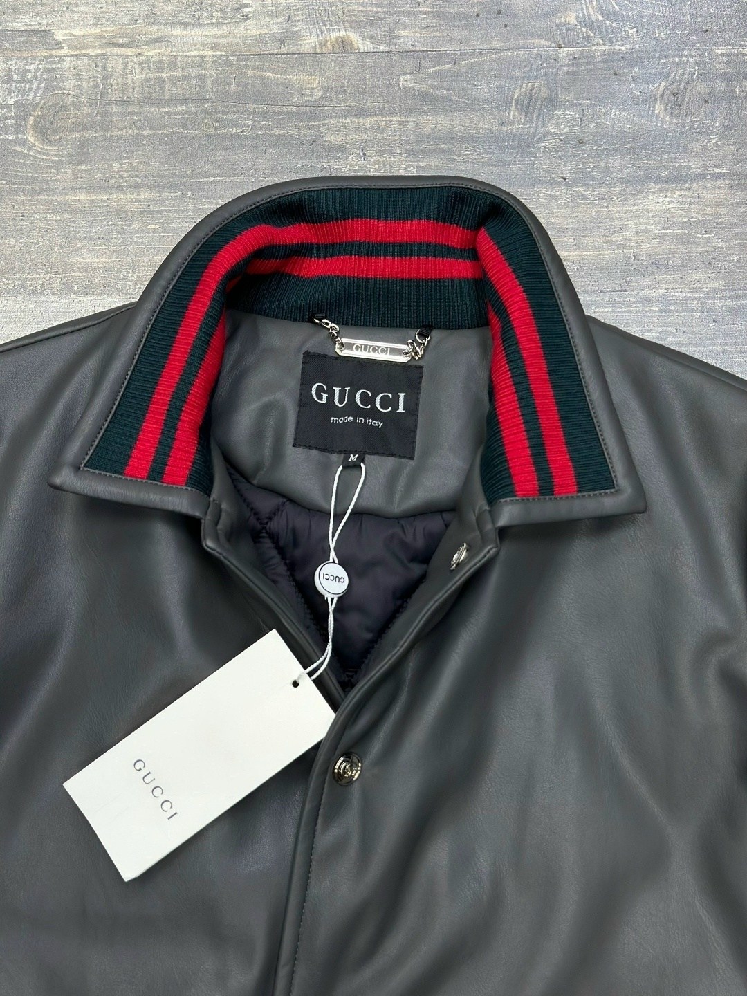 кожаная куртка gucci,куртка gucci,кожаный бомбер gucci,бомбер gucci,куртка кожаная