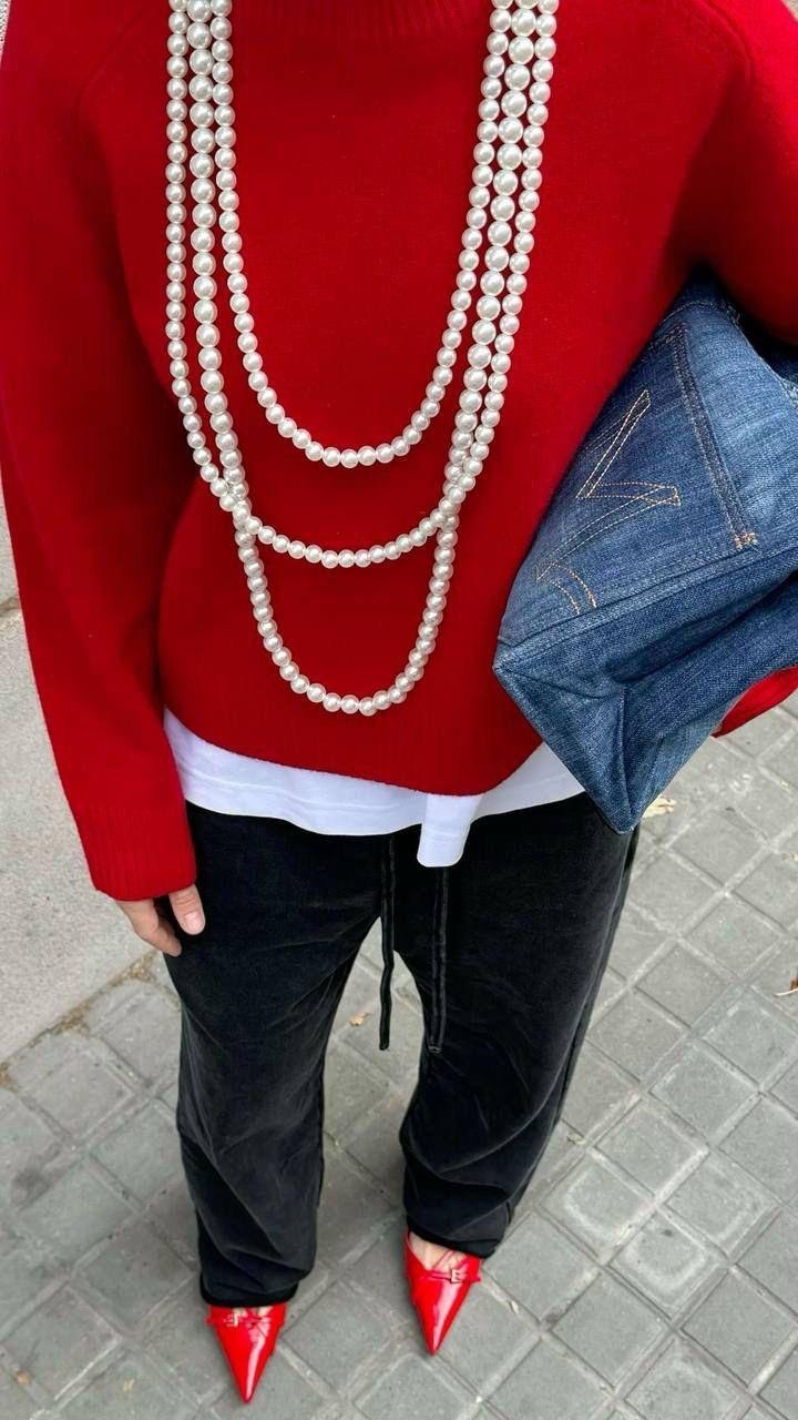 модный свитер,объемный свитер,свитера женские,модные свитера 2025,свитер