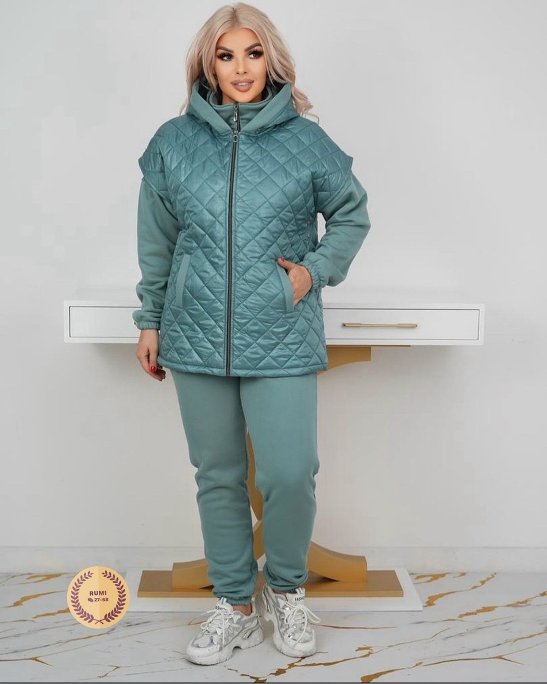 жилетка на синтепоне,костюм женский тройка,жилетка стеганая,женские жилеты,теплый костюм