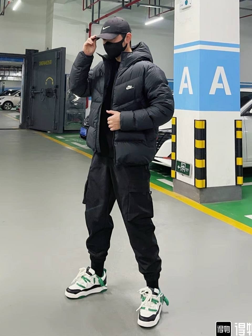 мужские пуховики nike,куртка зимняя,демисезонная куртка nike,теплая куртка,куртка мужскaя демисезонная