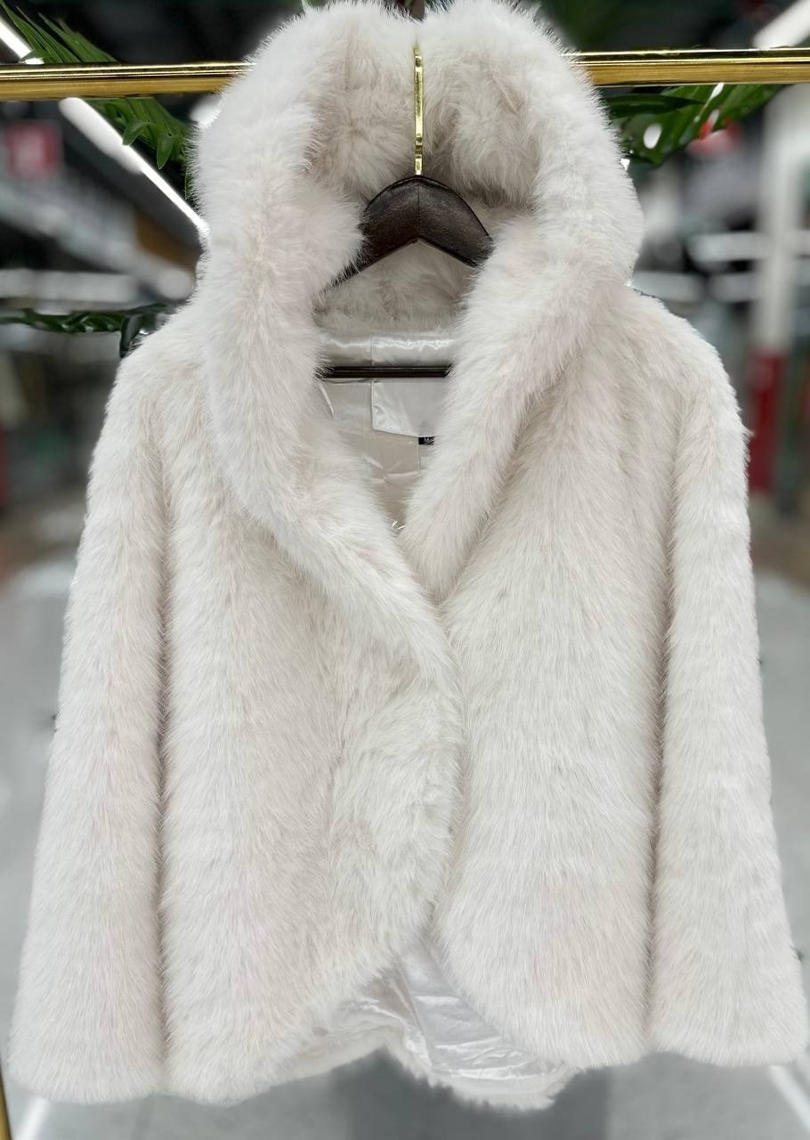 шуба искусственная,шубка,шуба белая,шуба искусственная женская,шуба женская
