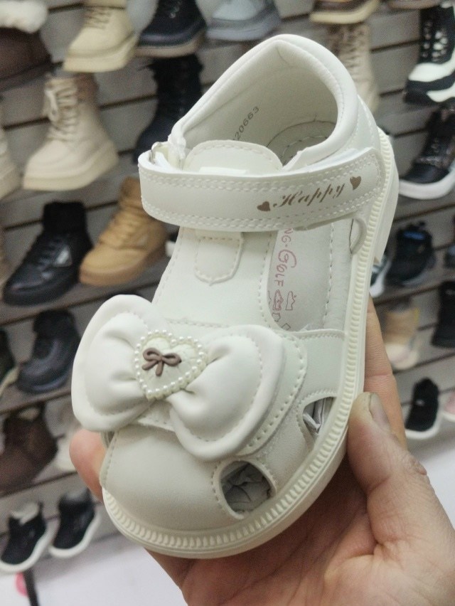 сандалии для девочек,детские босоножки,,детские сандалии,сандалии