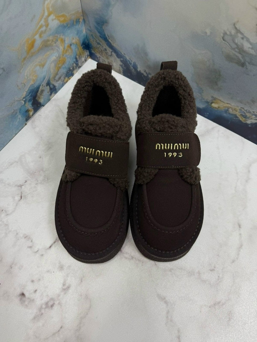 ,женская ,модная ,ботинки с мехом,стильная