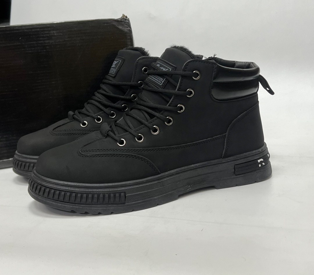 ,зимние кроссовки ecco мужские,зимние мужские ботинки чёрные ecco biom,мужские зимние ботинки,ботинки ecco мужские зимние