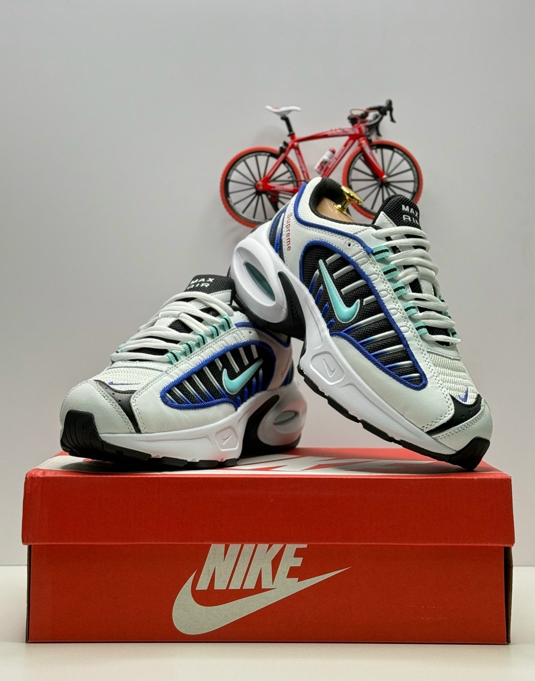 кроссовки nike air max tailwind 4,мужские кроссовки nike air max tailwind 4,nike air max tailwind,кроссовки nike supreme x air max tailwind 4,nike air max tailwind 4